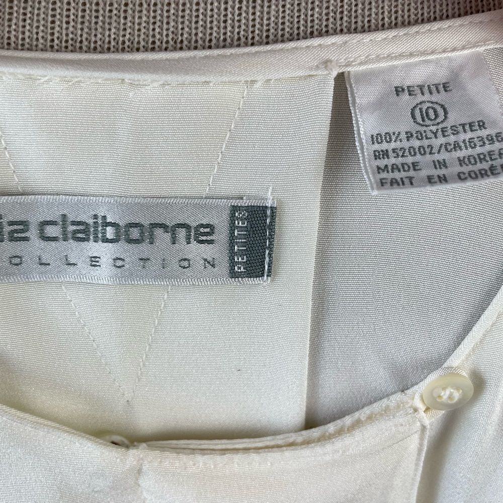 Liz Claiborne Collection White Collarless Button Down Shirt Size 10P EUC - Picture 5 of 6
